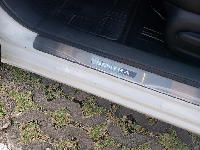 Sentra Nissan SV 2.0 CVT - Branco-Superconfortável com multimídia instalado - Foto 9