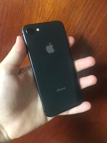 IPhone 8 64 GB - Foto 2