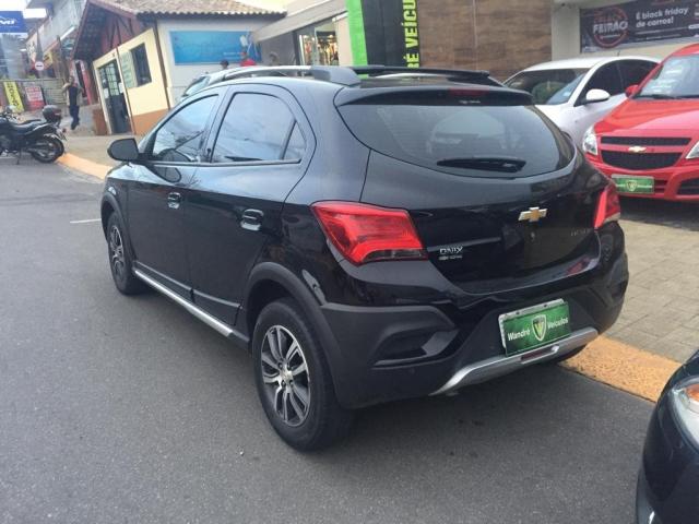 CHEVROLET ONIX 2018/2018 1.4 MPFI ACTIV 8V FLEX 4P AUTOMÁTICO - Foto 3