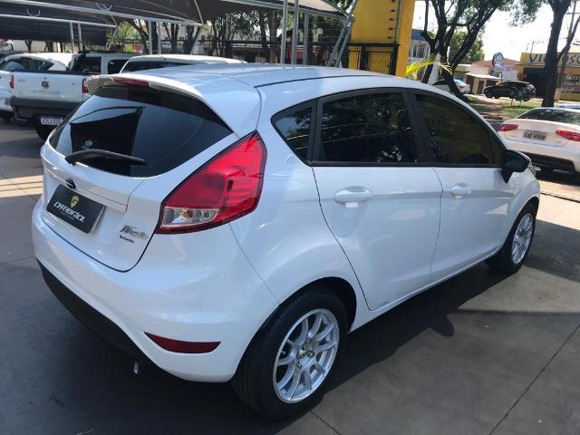 Fiesta Hatch 1.6 SE - 2017 - Foto 8