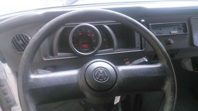 Kombi 2012 passageiro 9 lugares branca 1.4 flex - Foto 5