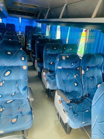 Micro ônibus top- pego 10 mil na mão para vender logo - Foto 4