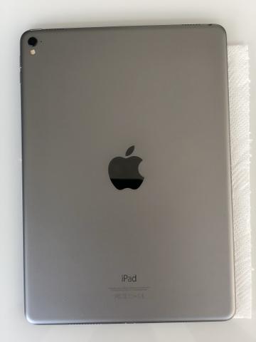 Apple Ipad Pro 9.7 Polegadas Retina Display 128GB mlmv 2LL/A iOS Wi-fi-Cinza Espacial
