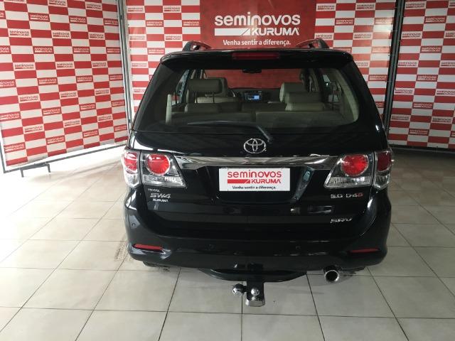 Toyota sw4 srv 3.0 4x4 7 lugares - Foto 6