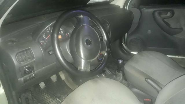 Corsa Sedã - Foto 6
