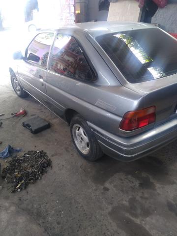 Escort sapão 94