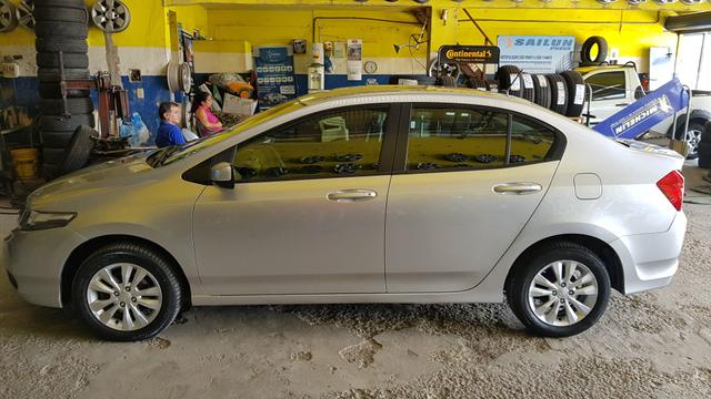 Honda City 1.5 LX 2012/2013 - Foto 2