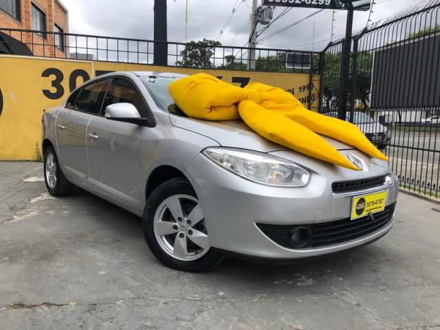 RENAULT FLUENCE 2.0 DYNAMIQUE 16V FLEX 4P MANUAL