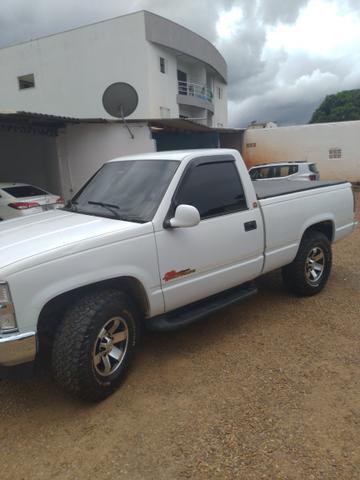 Vendo ou troco Silverado por S10 disel cabine simples
