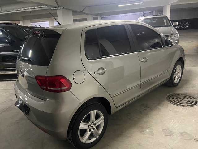 Volkswagen fox 2015 confortline 1.0 flex manual muito novo sem detalhes - Foto 6