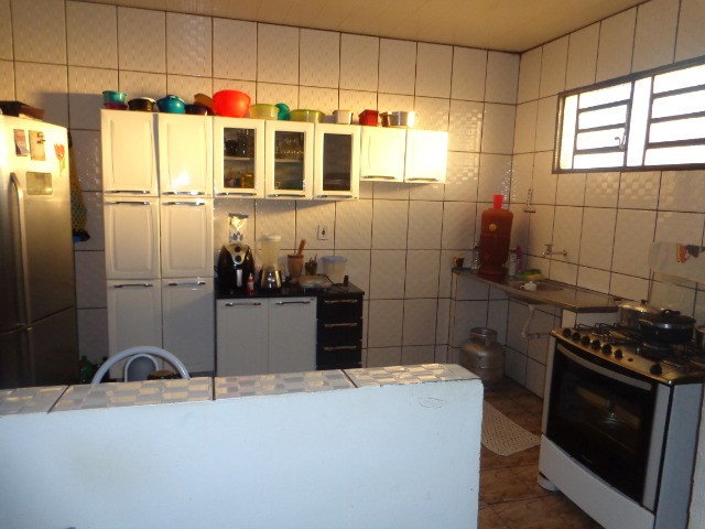 QR 512 Ótima Casa 3 Quartos E s c r i t u r a d a - Foto 13