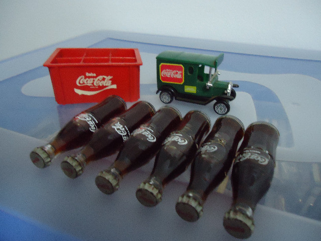 Mini Coca Cola Garrafinhas,engradado,caminhão Antigo Brinquedo