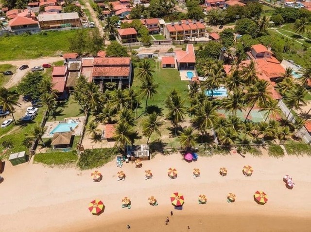 Aluguel por temporada de casa com 12 quartos em Enseada dos Corais