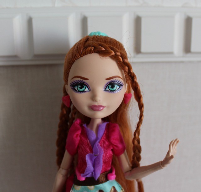 Ever After High Bonecas Cobertas De Doce - Holly Ohair em Promoção