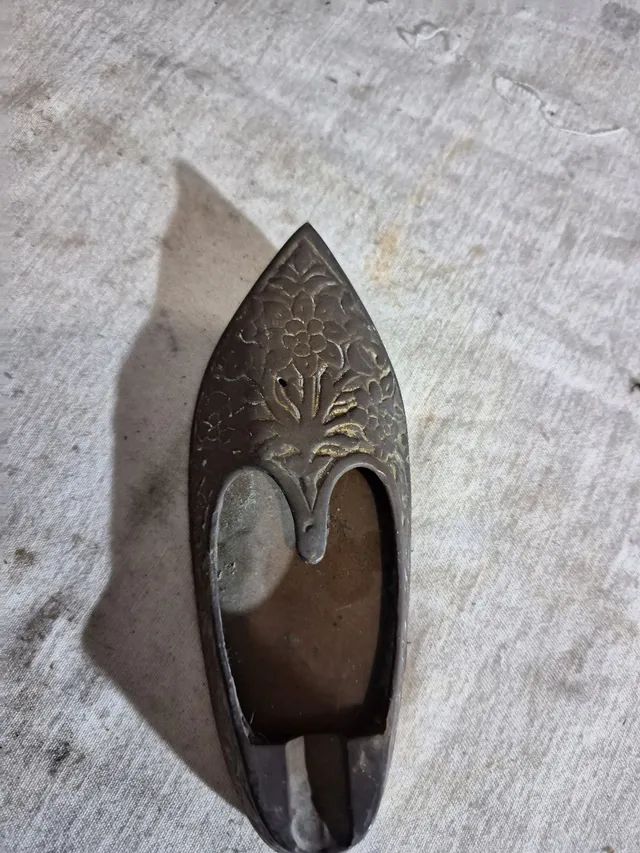 Cinzeiro antigo ... sapato  - Foto 3