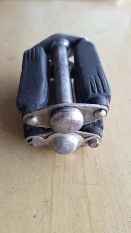 Par de pedais anos 50 e 60 rosca grossa 120,00 Pix - 0910 - Foto 4