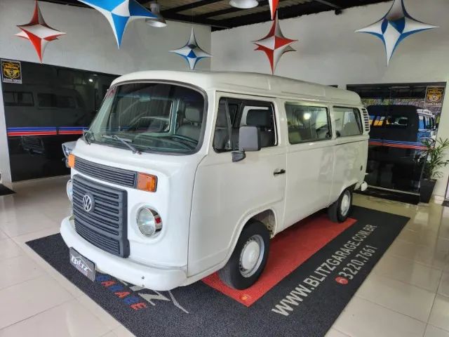 Volkswagen Kombi 1.4 Flex 2014