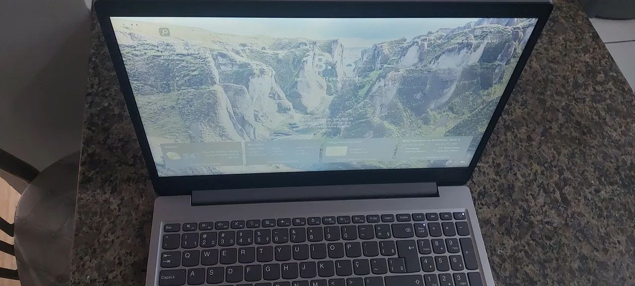 Lenovo S145 Ryzen 7 8GB  - Foto 4