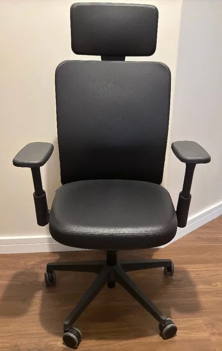 Cadeira Flexform Tecton All Black Unique - Excelente Estado