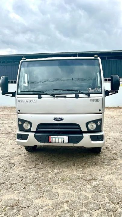 Caminhão Cargo 1119 - 2014 - IPVA 2025 PAGO