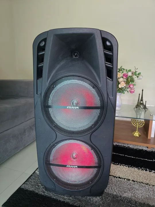 Caixa de Som Bluetooth Portátil com LED - Foto 2