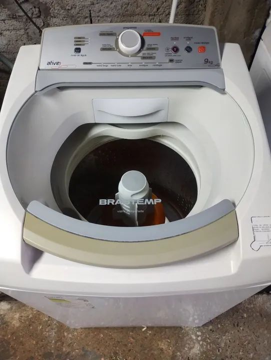 Máquina de Lavar Roupa Brastemp 9kg  Semi-nova 110 - Foto 4