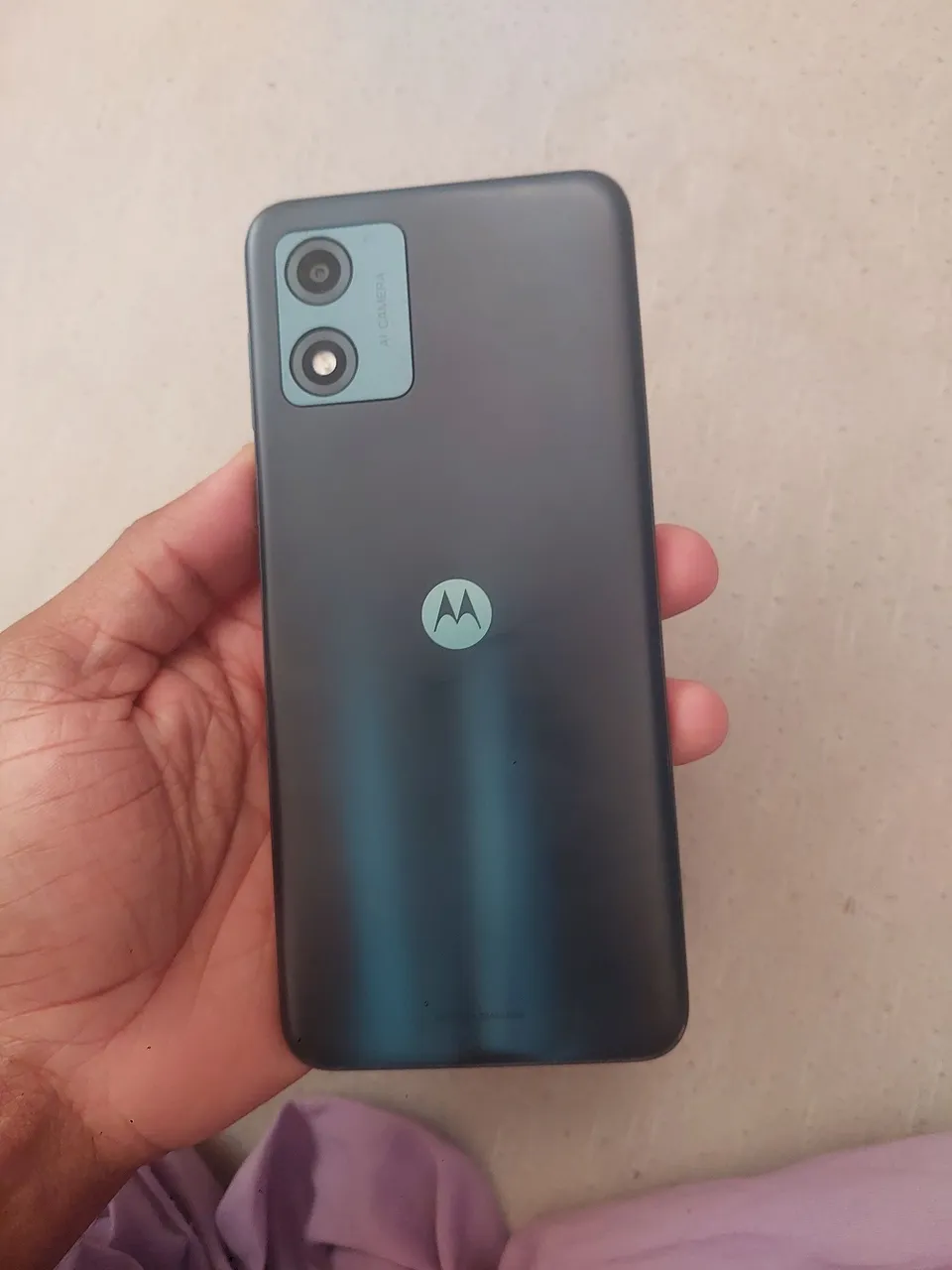 Motorola E8