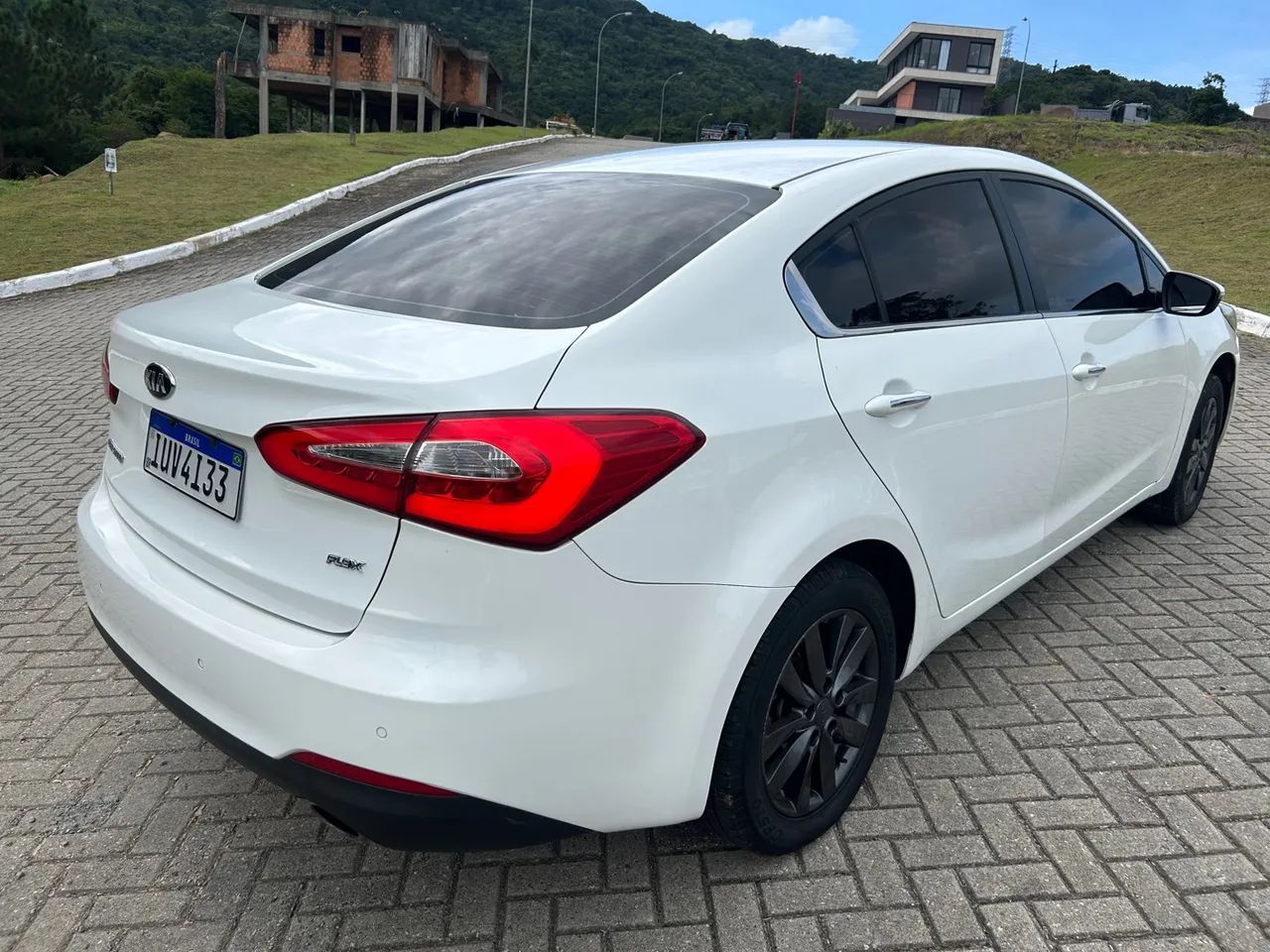 Kia Cerato 2014 Automático *ABAIXO DA FIPE* - Foto 2