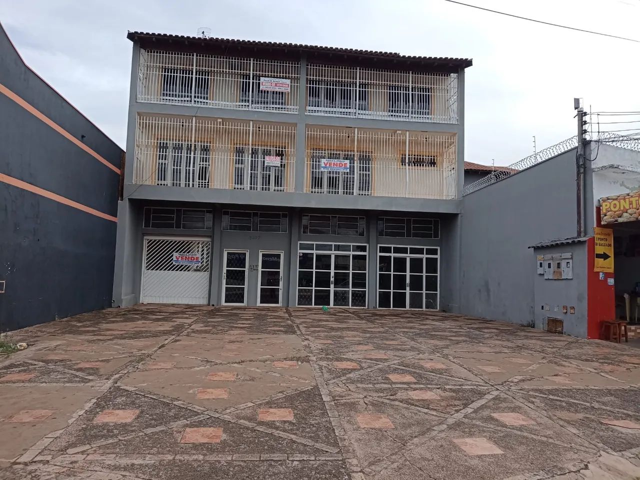 Prédio/Edifício inteiro para venda com 486 metros quadrados com 5 quartos - Foto 2
