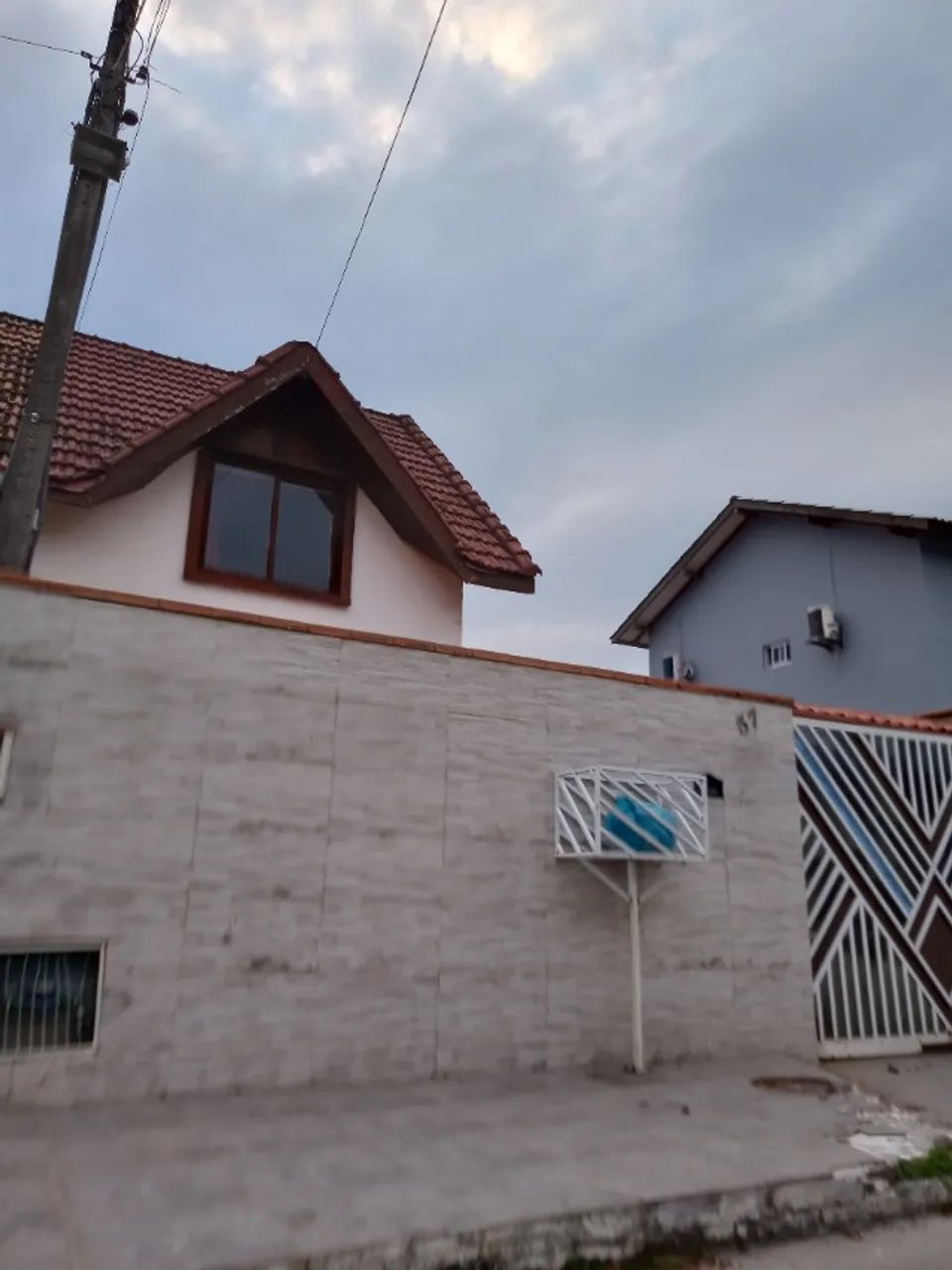linda casa com piscina na Vargem do bom Jesus  - Foto 4