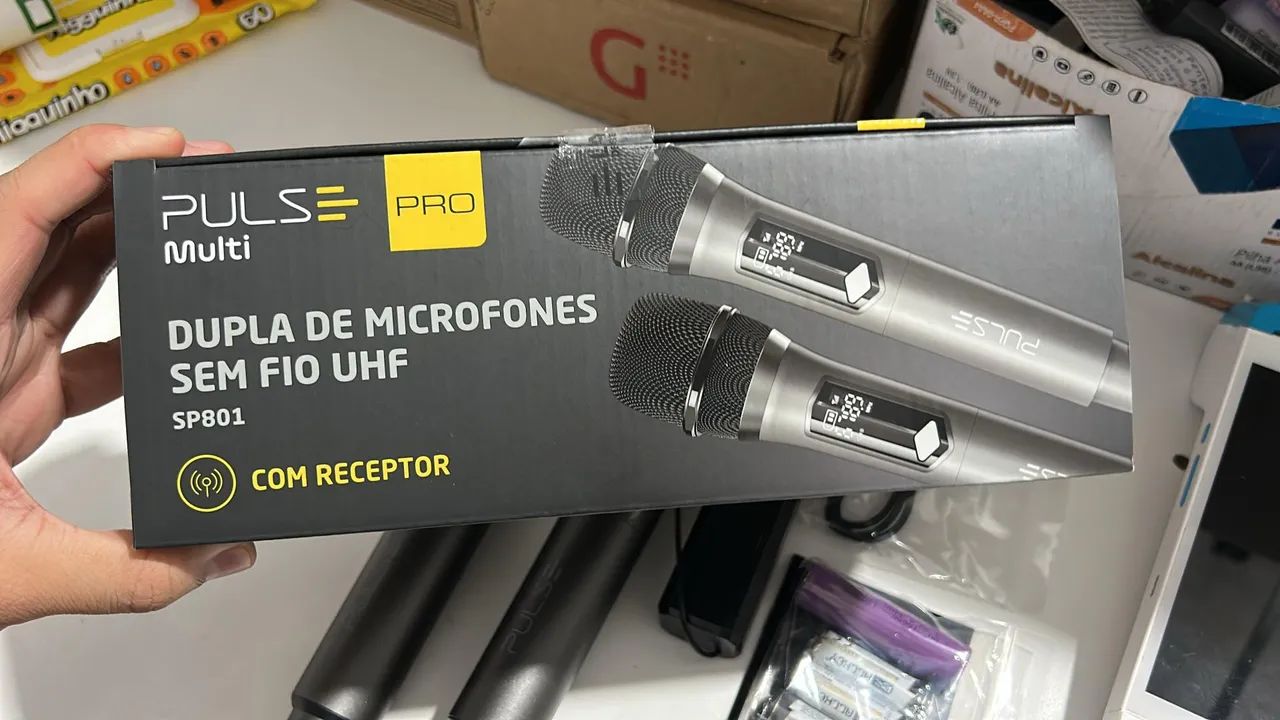 Par de microfones com display de LED + receptor recarregável  - Foto 2