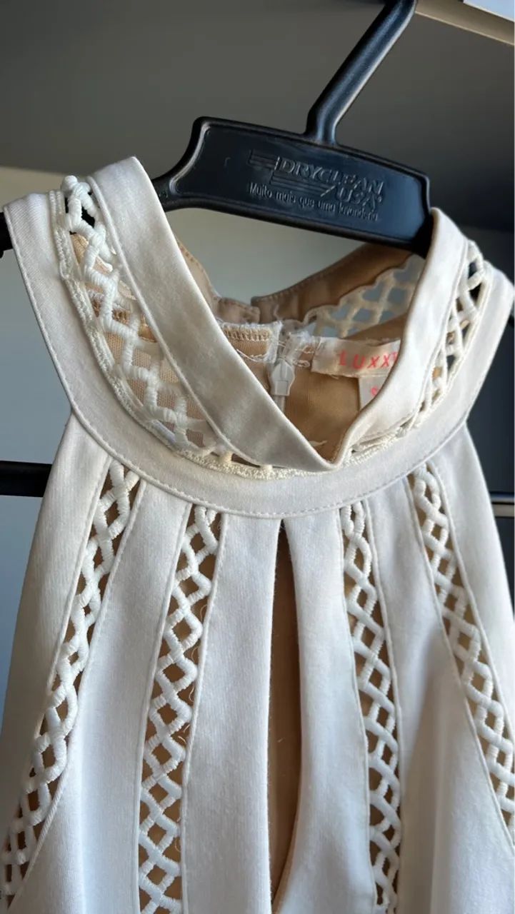 Vestido branco de bandagem - Foto 4