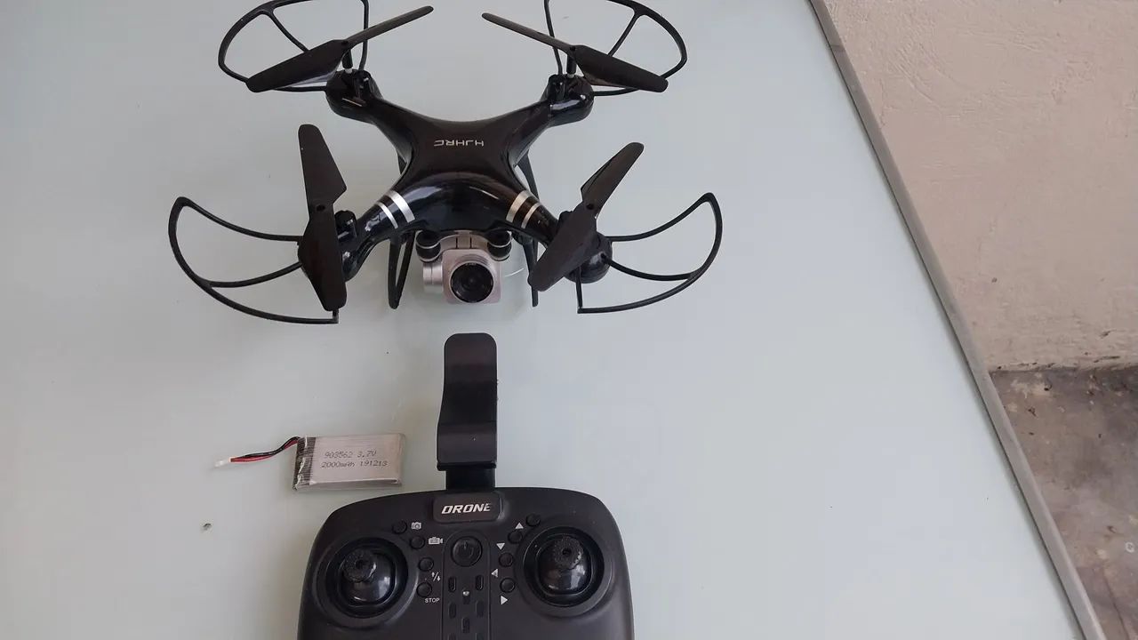 Mini Drone hJhrc com câmera de vídeo e fotos.