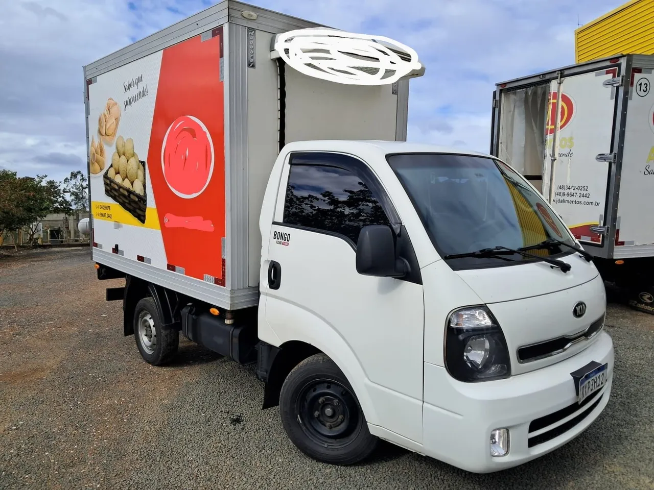 Kia bongo K2500 ano 2022 baú termico