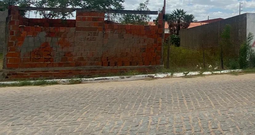 Vendo/Alugo Terreno 10m  de frente por 35m comprimento - Foto 3