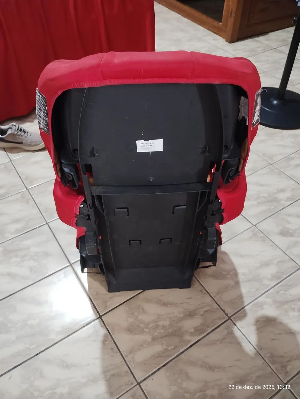SAFETY 1ST - CADEIRINHA PARA AUTOMÓVEL NA COR VERMELHA, SUPORTA 15 A 36 KG. - Foto 5