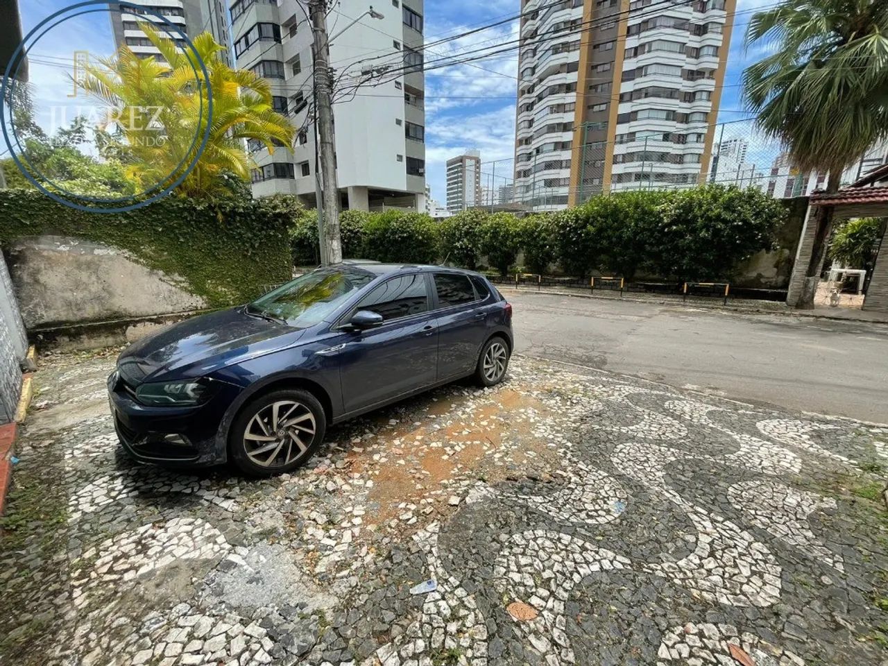 CASA 5/4 COM 2 SUÍTES NO JARDIM APIPEMA, 4 PAVIMENTOS, TERRENO COM 471M2! - Foto 3