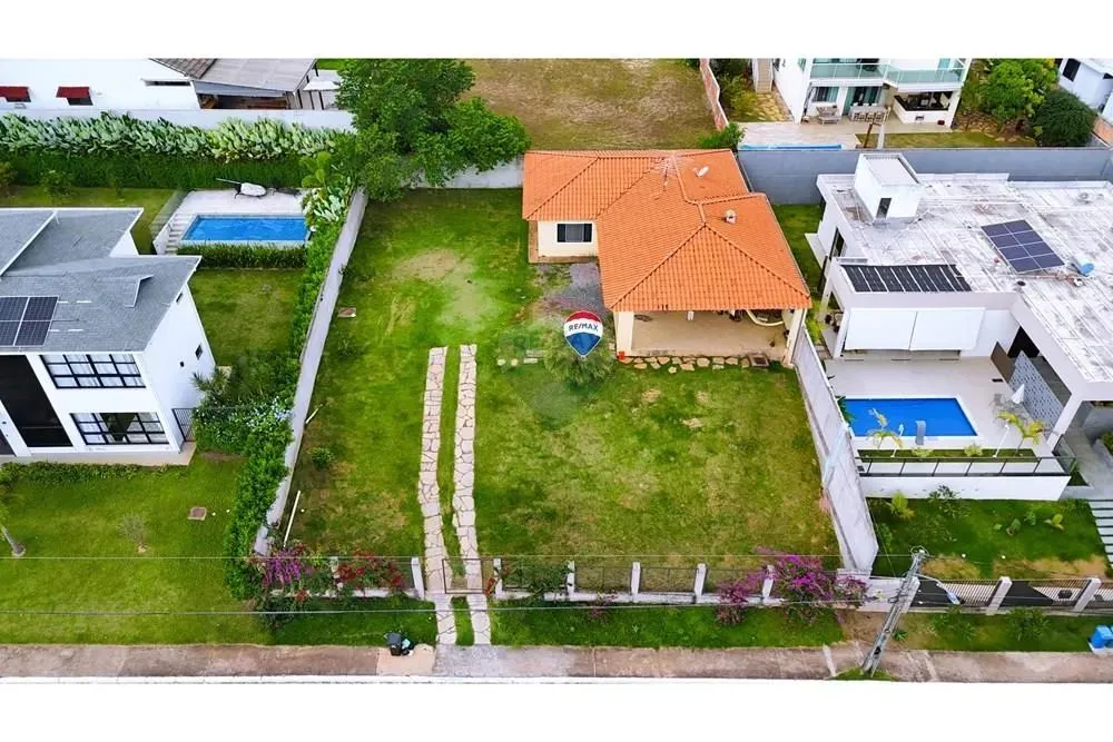 Casa 2 quartos condomínio AMOBB Jd Botânico
