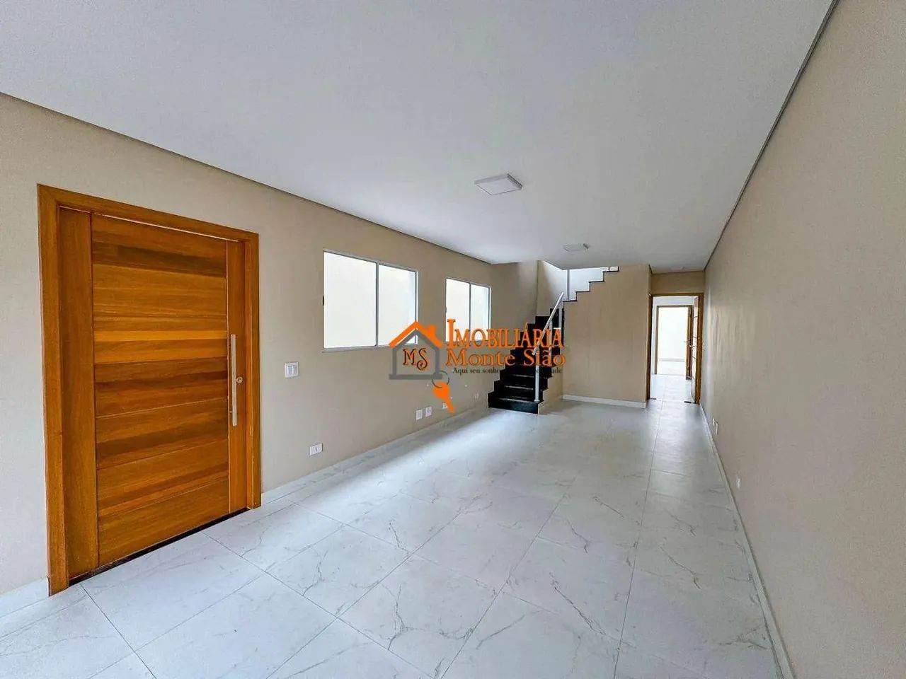 Sobrado com 3 dormitórios à venda, 120 m² por R$ 640.000,00 - Vila Barros - Guarulhos/SP