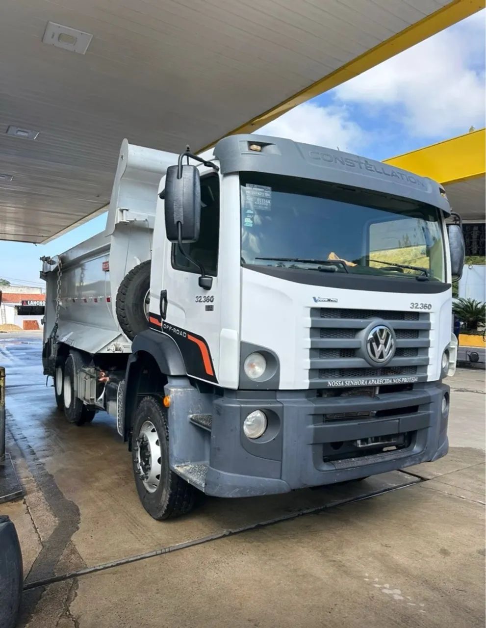 VW 32.360 ano 2021, 6x4, com caçamba Rossetti de 14 m, em MG - Foto 2