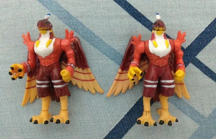 Boneco digimon Garudamon (preço unitário)