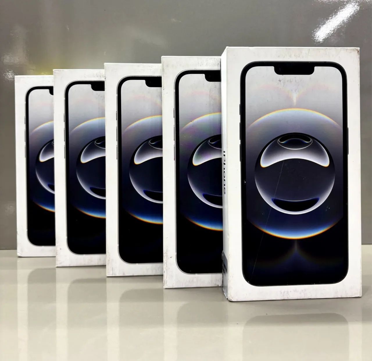 iPhone 16e 128GB LACRADOS PRETO E BRANCO BRINDES!!