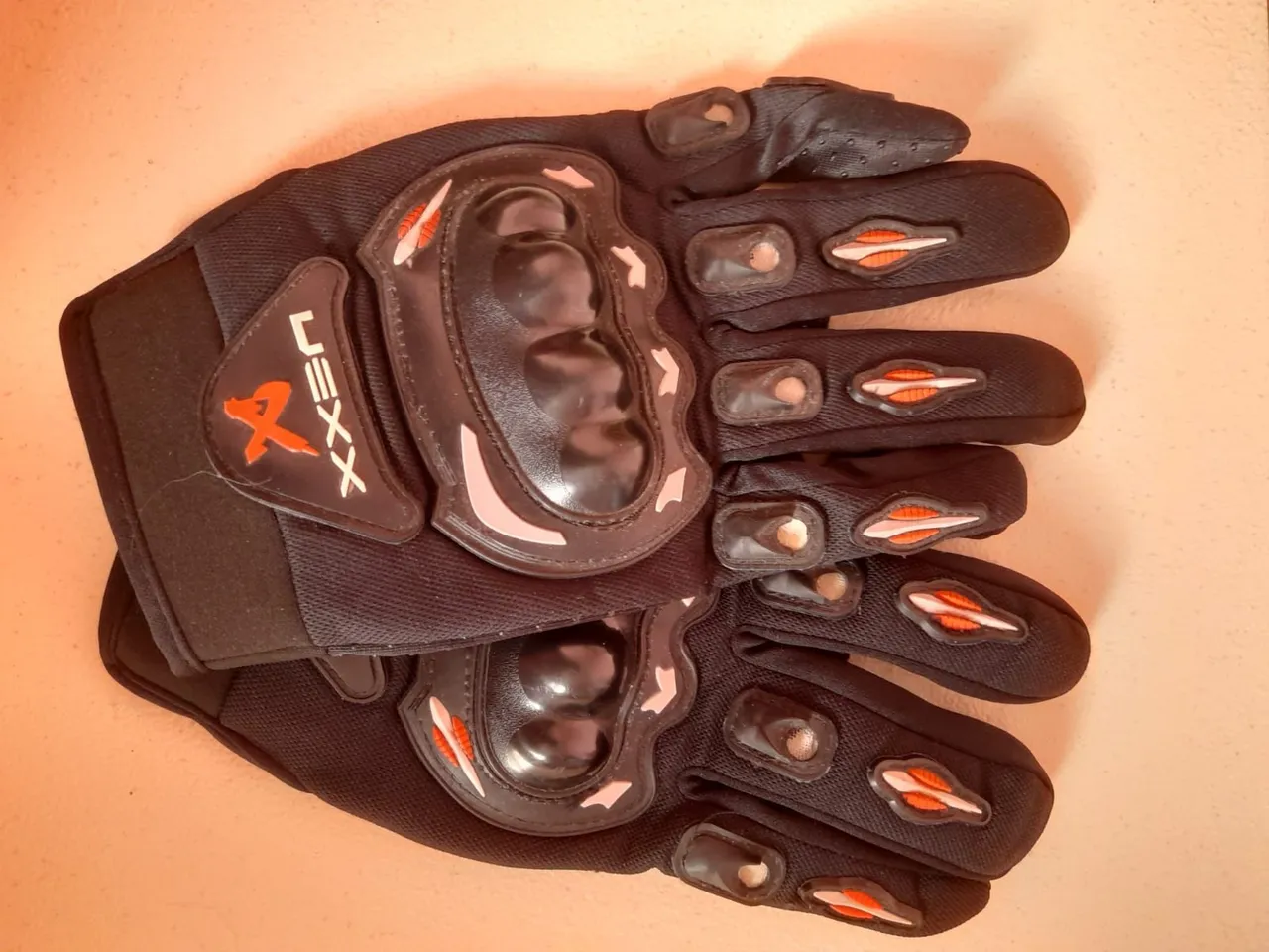 Luvas de Moto - Proteção e Estilo