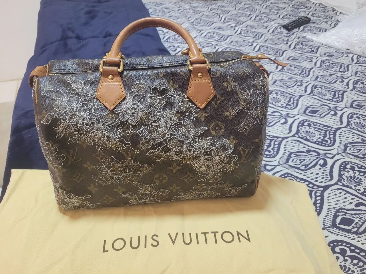 Bolsa Louis Vuitton Speedy 30 com Bordado Floral - Foto 2