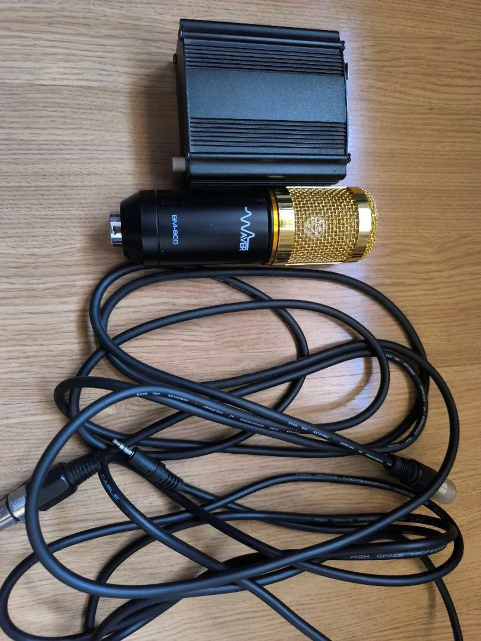 Microfone Condensador BM-800 + Interface de Áudio