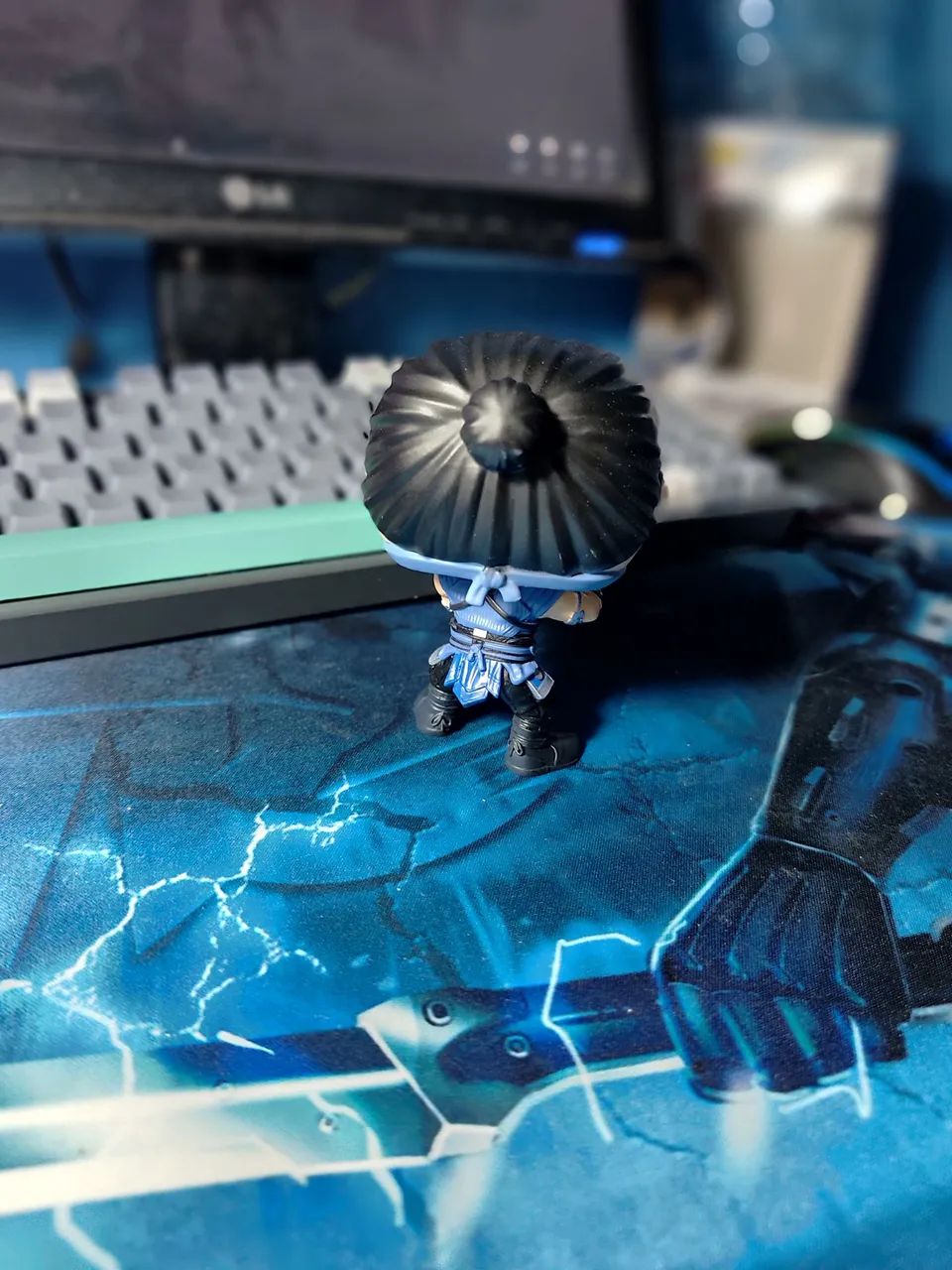 Funko Pop! Games Mortal Kombat Sub-Zero  - Foto 4
