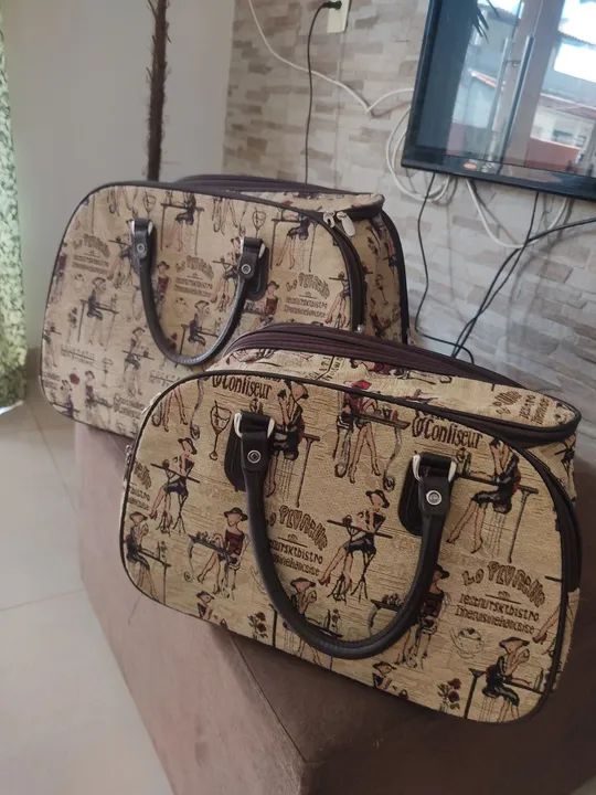 Vendo jogo de malas 200,00 reais  - Foto 5