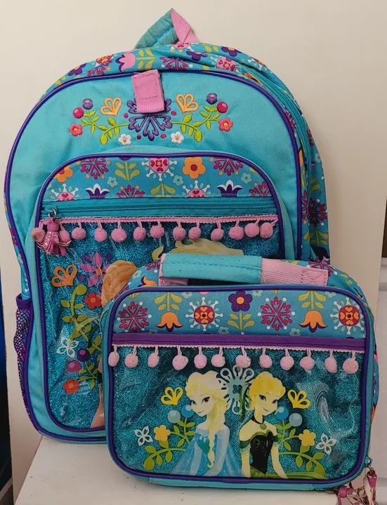 Mochila e Lancheira Frozen - Novas