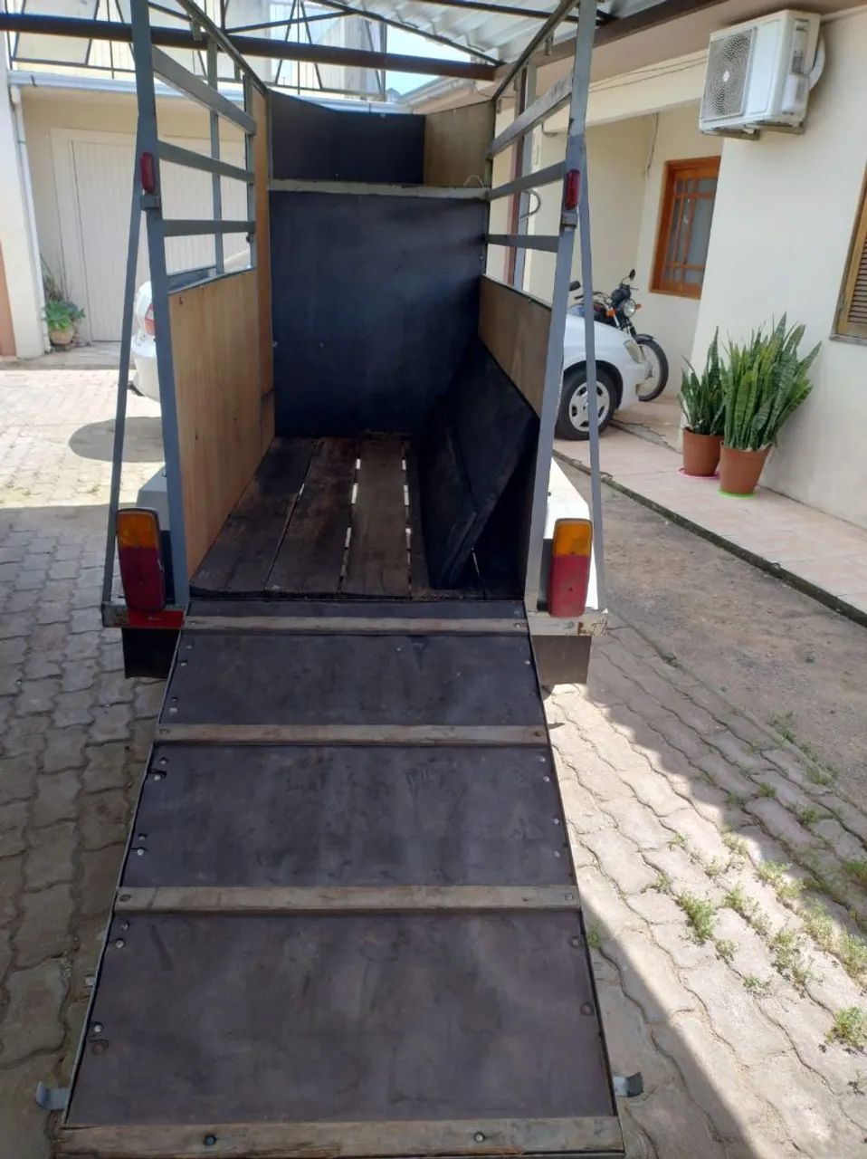 Reboque para 1 Cavalo - Foto 4