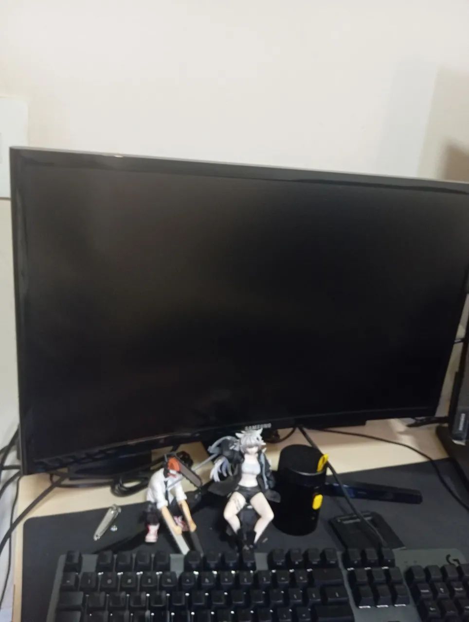 Monitor Samsung Curvo 144hz 24 FHD - Foto 3